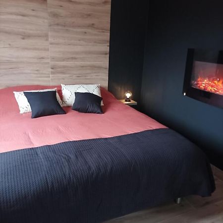 Loft Sauna Jacuzzi Ospariegeois Lavelanet Bagian luar foto